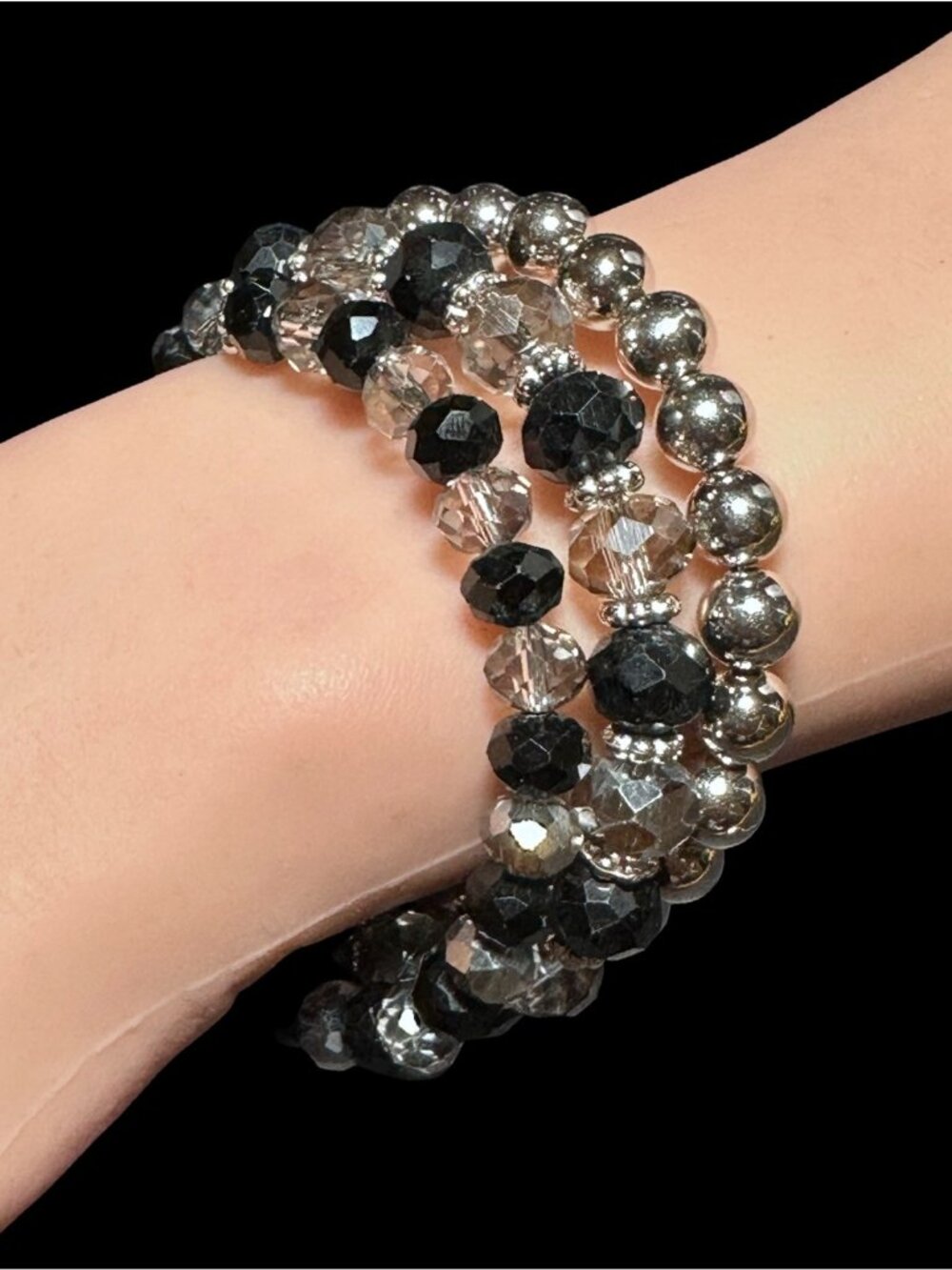 Wrap Bangle Bracelet Black White Silver Tone Beaded Lightweight Womens Jewelry - Picture 2 of 6